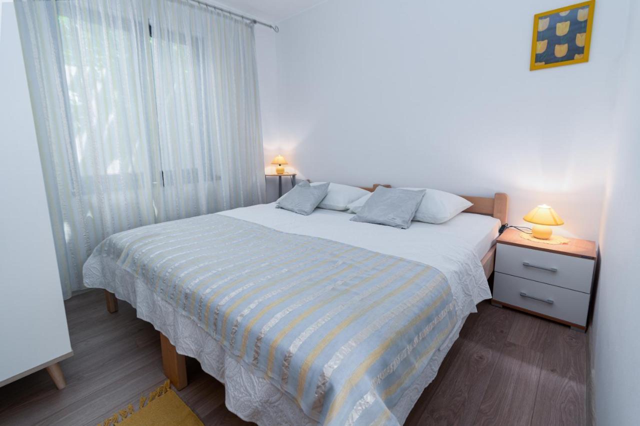 Apartments By The Sea Punat, Krk - 5351 Exterior photo