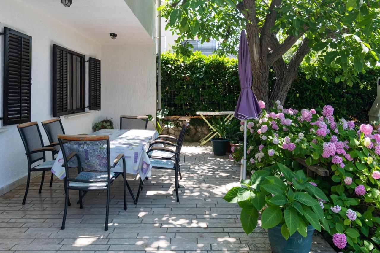 Apartments By The Sea Punat, Krk - 5351 Exterior photo